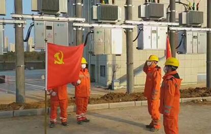 “火線”入黨，在湖北保衛(wèi)戰(zhàn)的戰(zhàn)場上接受組織的考驗
