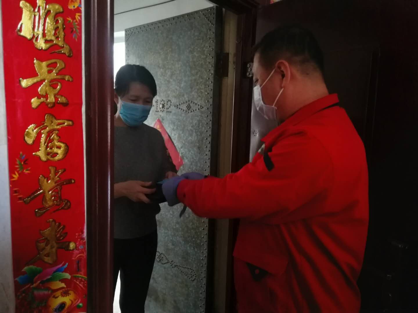 疫情防控，黨員在行動