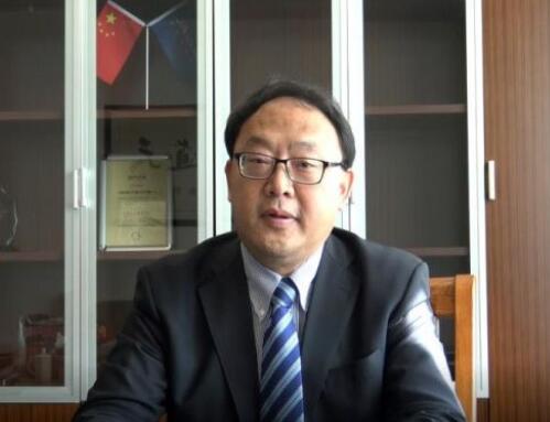 晶澳科技執(zhí)行總裁牛新偉：強(qiáng)而不爭(zhēng)，順勢(shì)而為