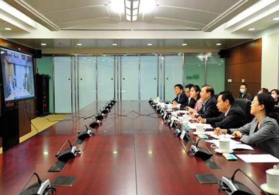 辛保安總經(jīng)理與SAP公司全球執(zhí)行董事會(huì)成員、全球業(yè)務(wù)總裁傅美黛舉行視頻會(huì)談
