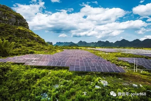 南方電網(wǎng)公司發(fā)布服務(wù)碳達(dá)峰、碳中和工作方案，提出5個方面21項重點舉措，構(gòu)建以新能源為主體的新型電力系統(tǒng)