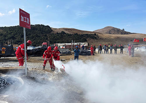 中國安能第二工程局四川涼山項(xiàng)目部開展防火、防汛、防地質(zhì)災(zāi)害綜合演練
