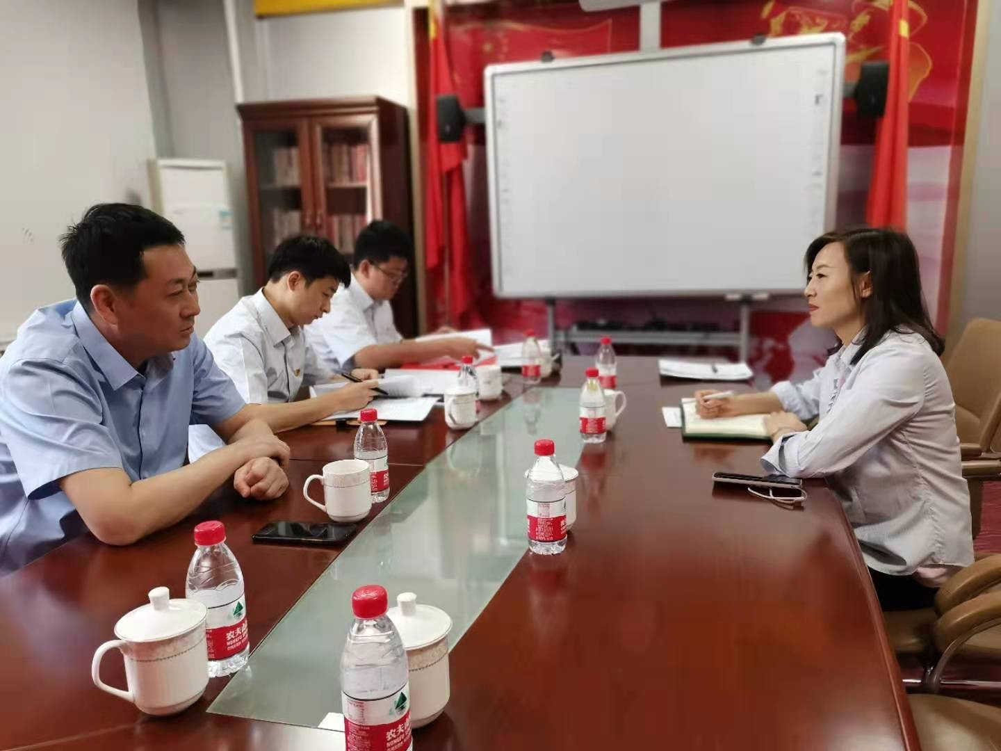 副局長王永強(qiáng)到烏海電業(yè)局千里山分局開展黨史學(xué)習(xí)教育督導(dǎo)、領(lǐng)學(xué)