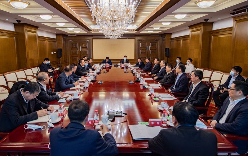 鄒磊、寇偉會見哈電集團(tuán)董事長曹志安、總經(jīng)理吳偉章