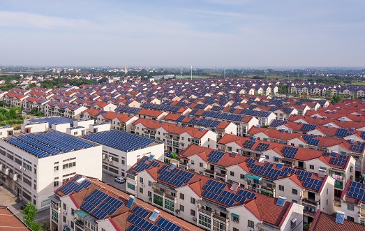 【兩會】南存輝委員：建議戶用光伏電力納入綠電、綠證、碳排放權(quán)交易市場