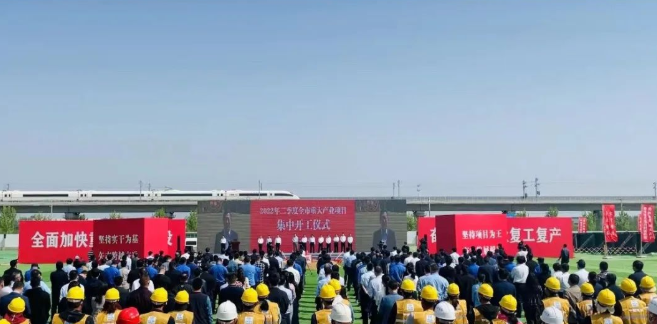 東方日升、晶科、阿特斯同時擴產(chǎn)！