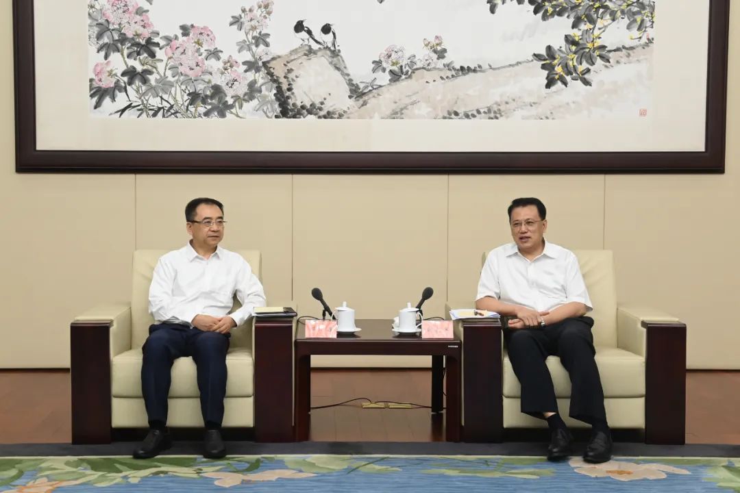 大唐集團(tuán)公司黨組書記、董事長(zhǎng)鄒磊拜會(huì)浙江省委書記、省人大常委會(huì)主任袁家軍