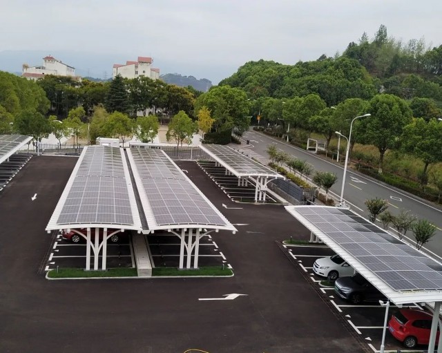 光儲充一體化停車場，實現(xiàn)零碳出行新風(fēng)尚