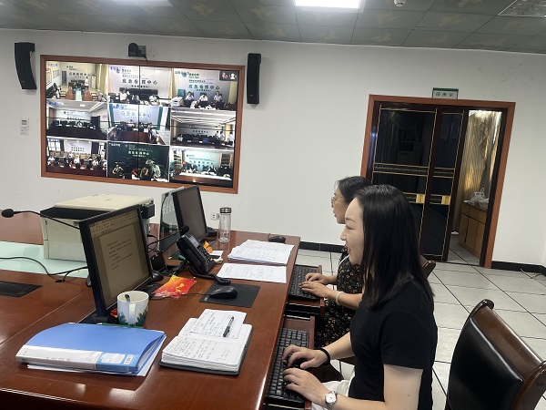 國慶我在崗，服務(wù)不打烊