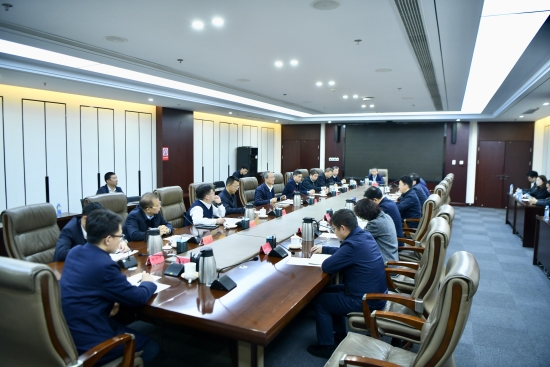 王斌與南昌市委常委、高新區(qū)黨工委書記王萬(wàn)征會(huì)談