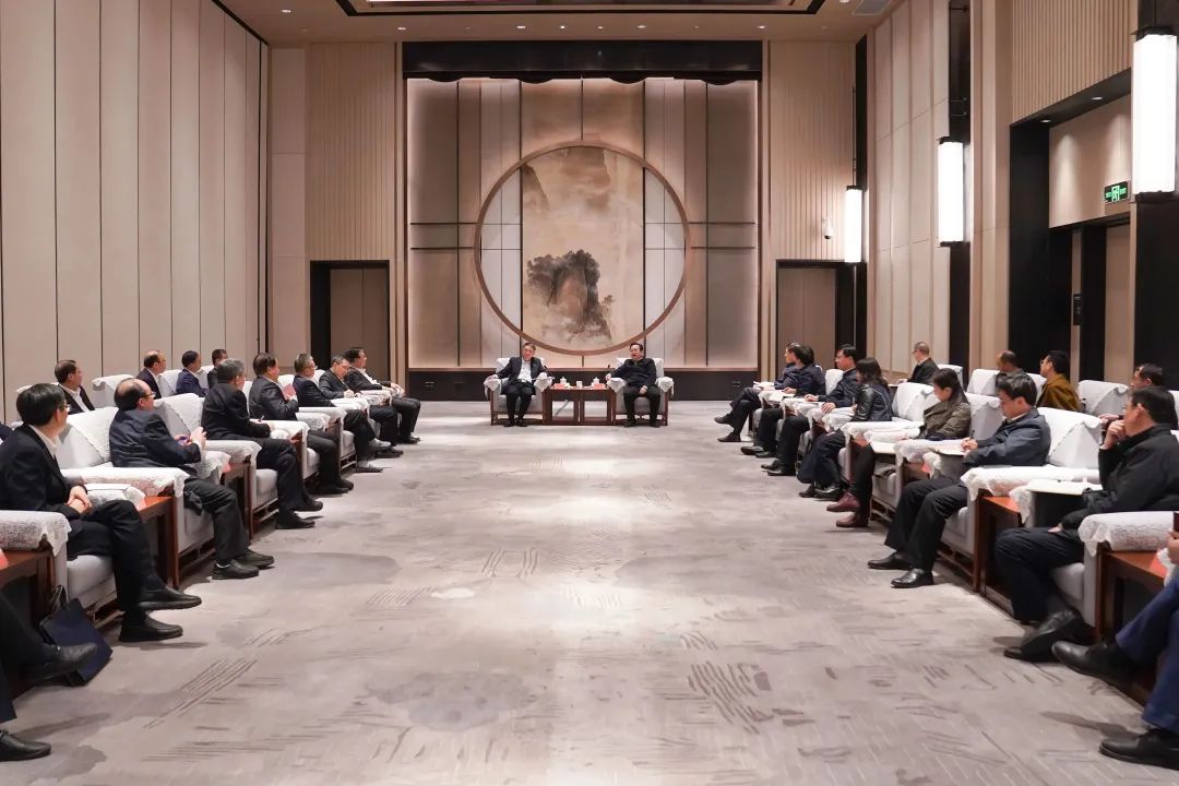 華能集團(tuán)黨組書記、董事長溫樞剛拜會雄安新區(qū)黨工委書記、管委會主任張國華