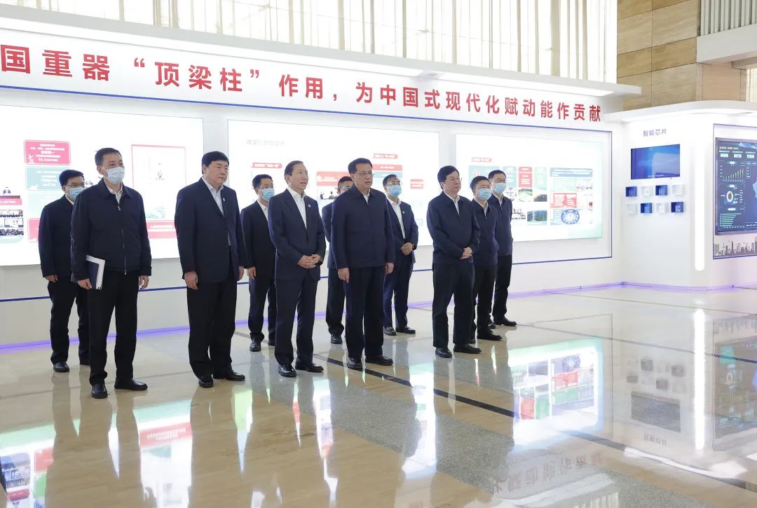 重慶市委書記袁家軍、市長胡衡華與國家電網(wǎng)董事長辛保安、總經(jīng)理張智剛會談