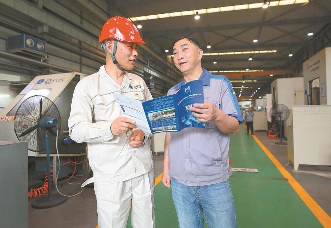 齊登峰： 變的是崗位，不變的是讓客戶用好電