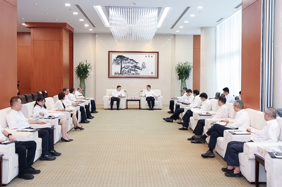 華能集團黨組書記、董事長溫樞剛會見山西省委常委、太原市委書記韋韜