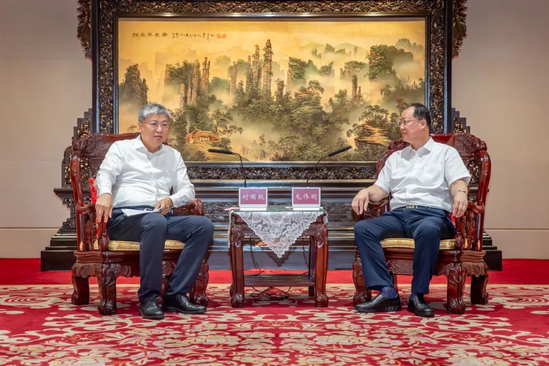 國家能源集團黨組書記、董事長劉國躍拜會湖南省委副書記、省長毛偉明