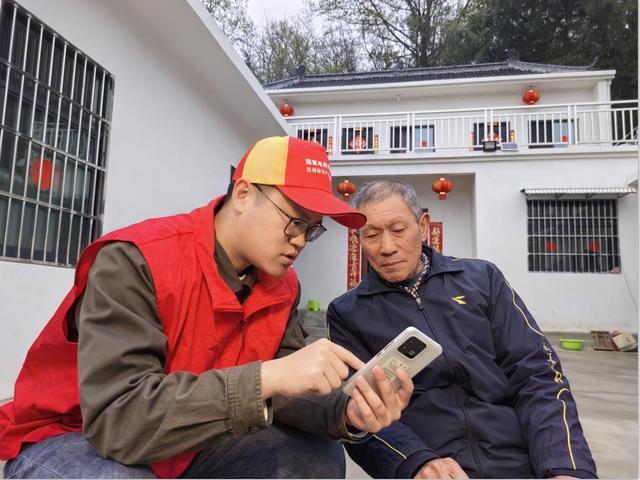 村網(wǎng)共建，讓村里老人生活更方便!