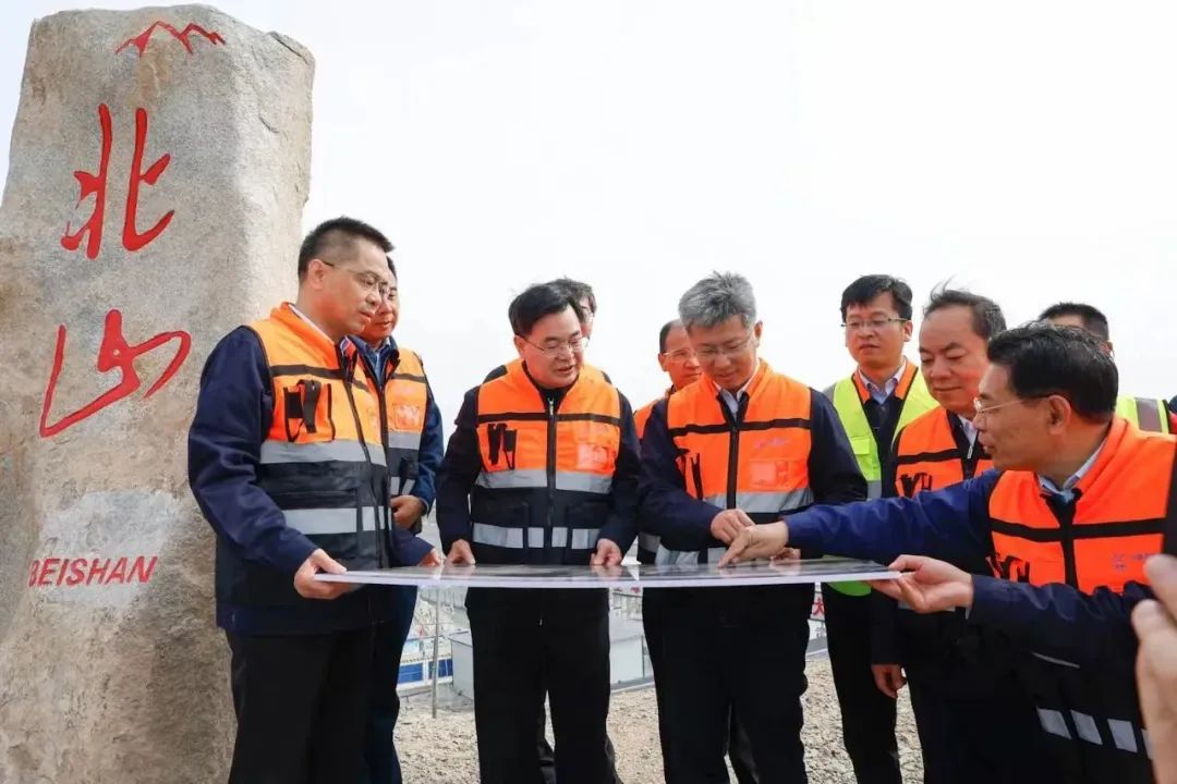 甘肅省委書記、省人大常委會(huì)主任胡昌升赴中國北山地下實(shí)驗(yàn)室建設(shè)工程現(xiàn)場(chǎng)調(diào)研