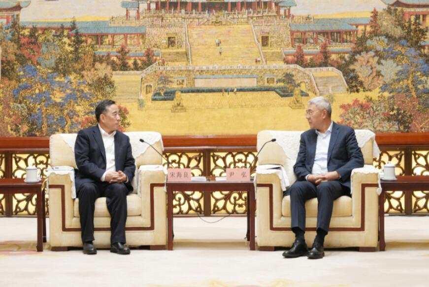 宋海良拜會江西省委書記尹弘、省長葉建春并見證簽署戰(zhàn)略合作協(xié)議