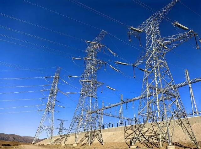 青?，敔枔跛娬?30千伏輸電線(xiàn)路全面竣工