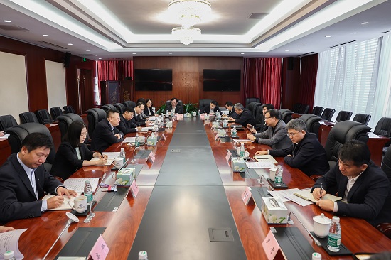 華能集團(tuán)總經(jīng)理、黨組副書記鄧建玲拜訪中國進(jìn)出口銀行黨委副書記、行長任生俊