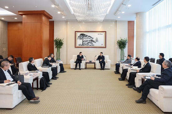 溫樞剛鄧建玲會見中廣核集團董事長楊長利、總經(jīng)理高立剛