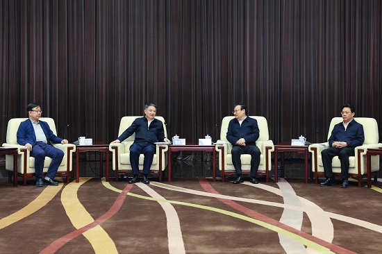 華能集團(tuán)董事長(zhǎng)溫樞剛、總經(jīng)理鄧建玲會(huì)見寧夏回族自治區(qū)黨委書記梁言順主席張雨浦