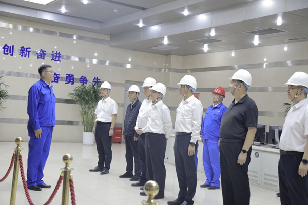 國務(wù)院國資委黨委委員、副主任茍坪到新疆華電喀什熱電公司宣講黨的二十屆三中全會(huì)精神并調(diào)研