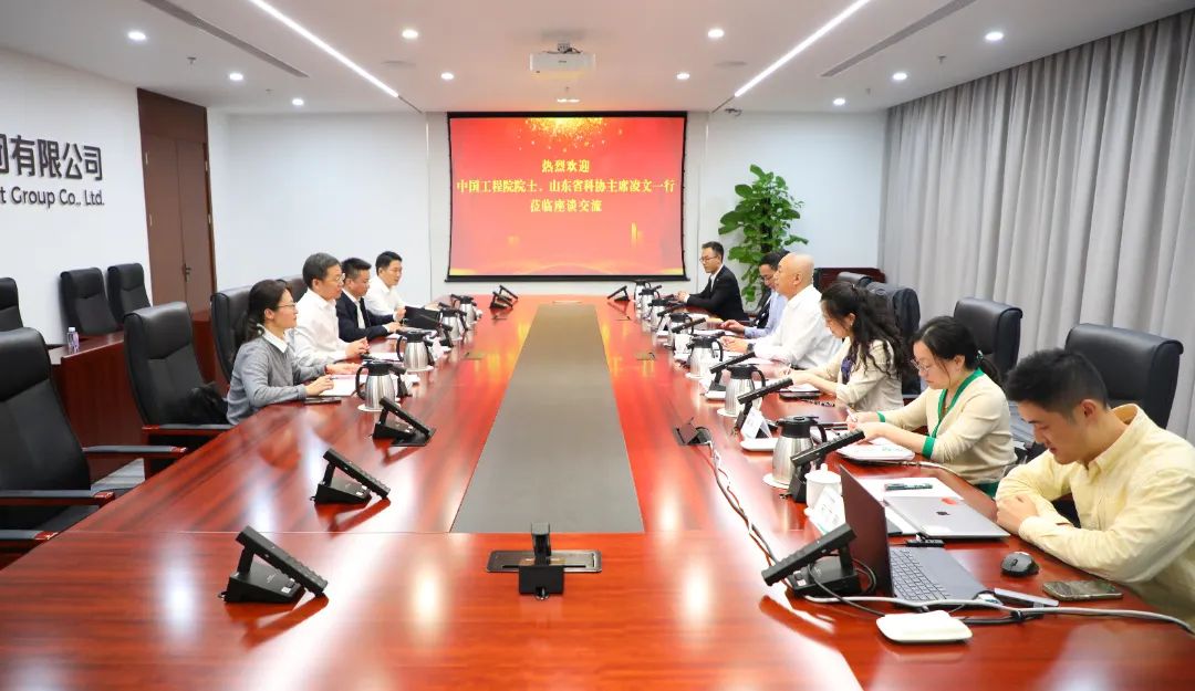 中國電氣裝備黨委書記、董事長李洪鳳會見中國工程院院士、山東省科協(xié)主席凌文